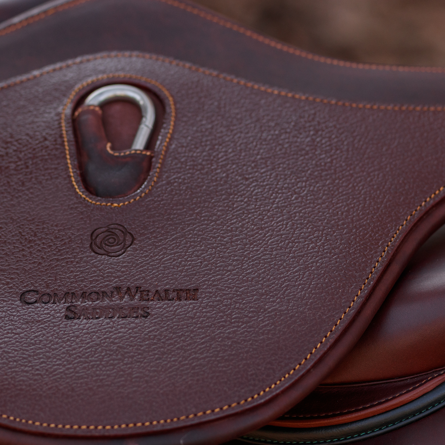 Hudson Long Anatomical Stud Girth