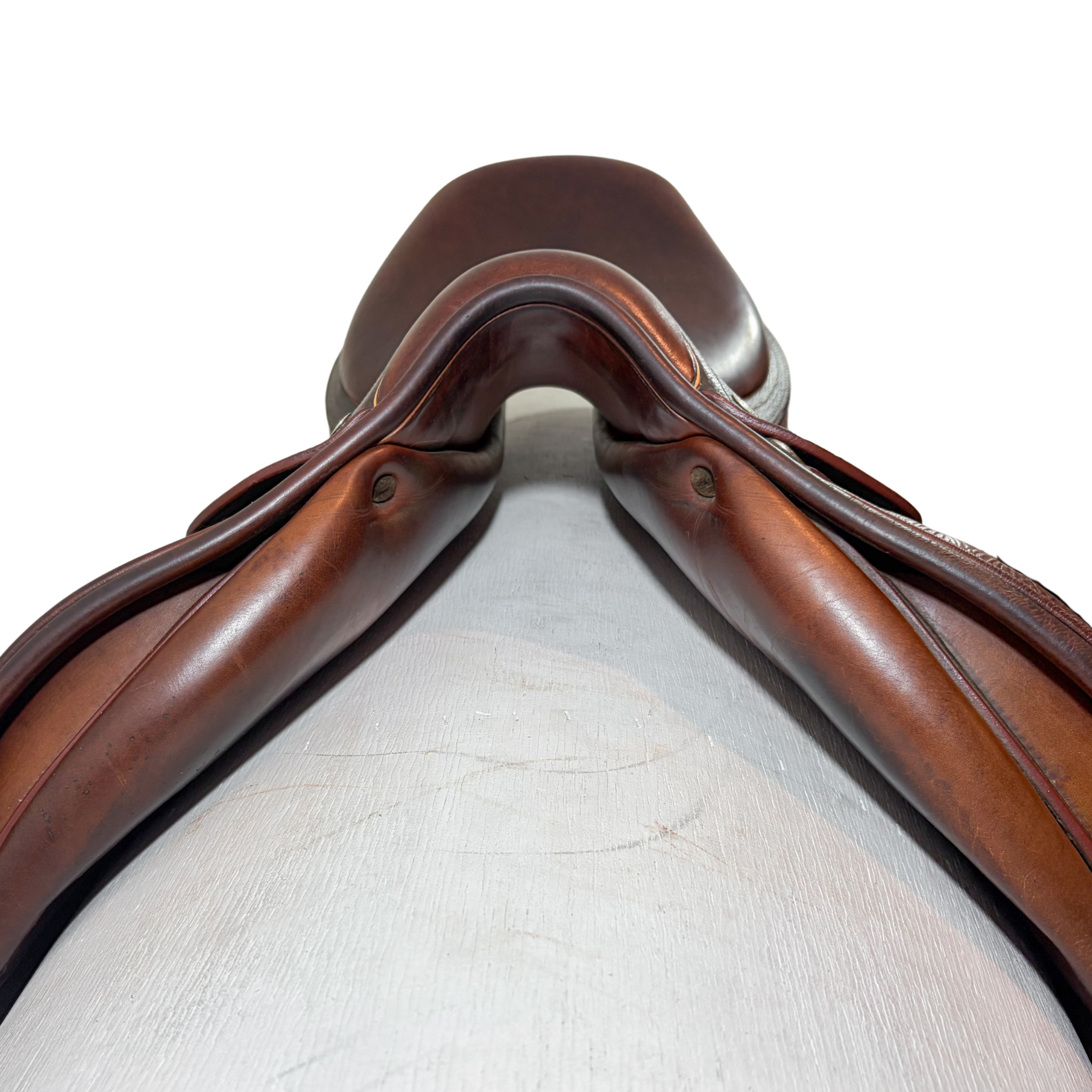 Childeric FM - 17.5" - Medium Wide Tree