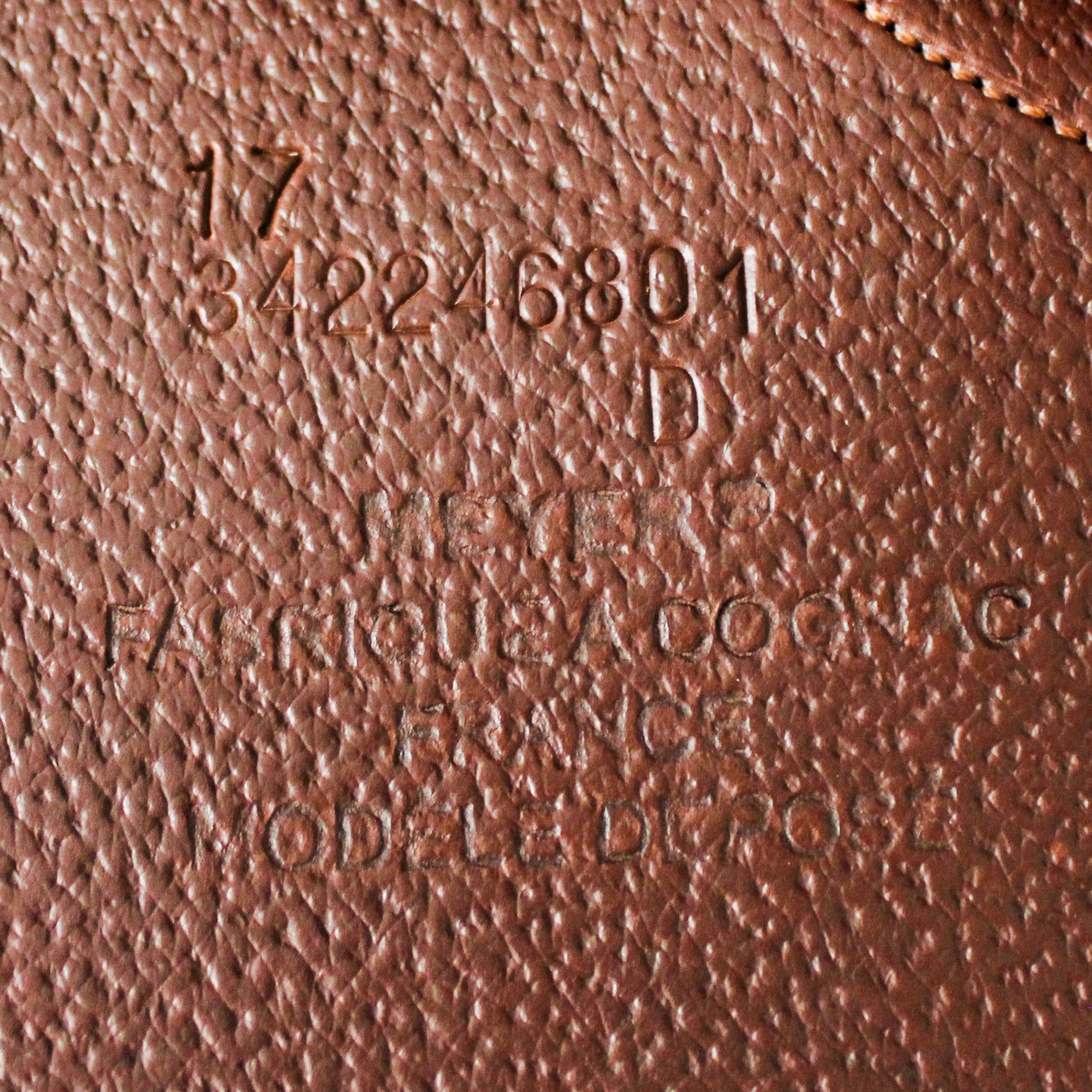 Close up of saddle stamp:
"17
342246801
D"