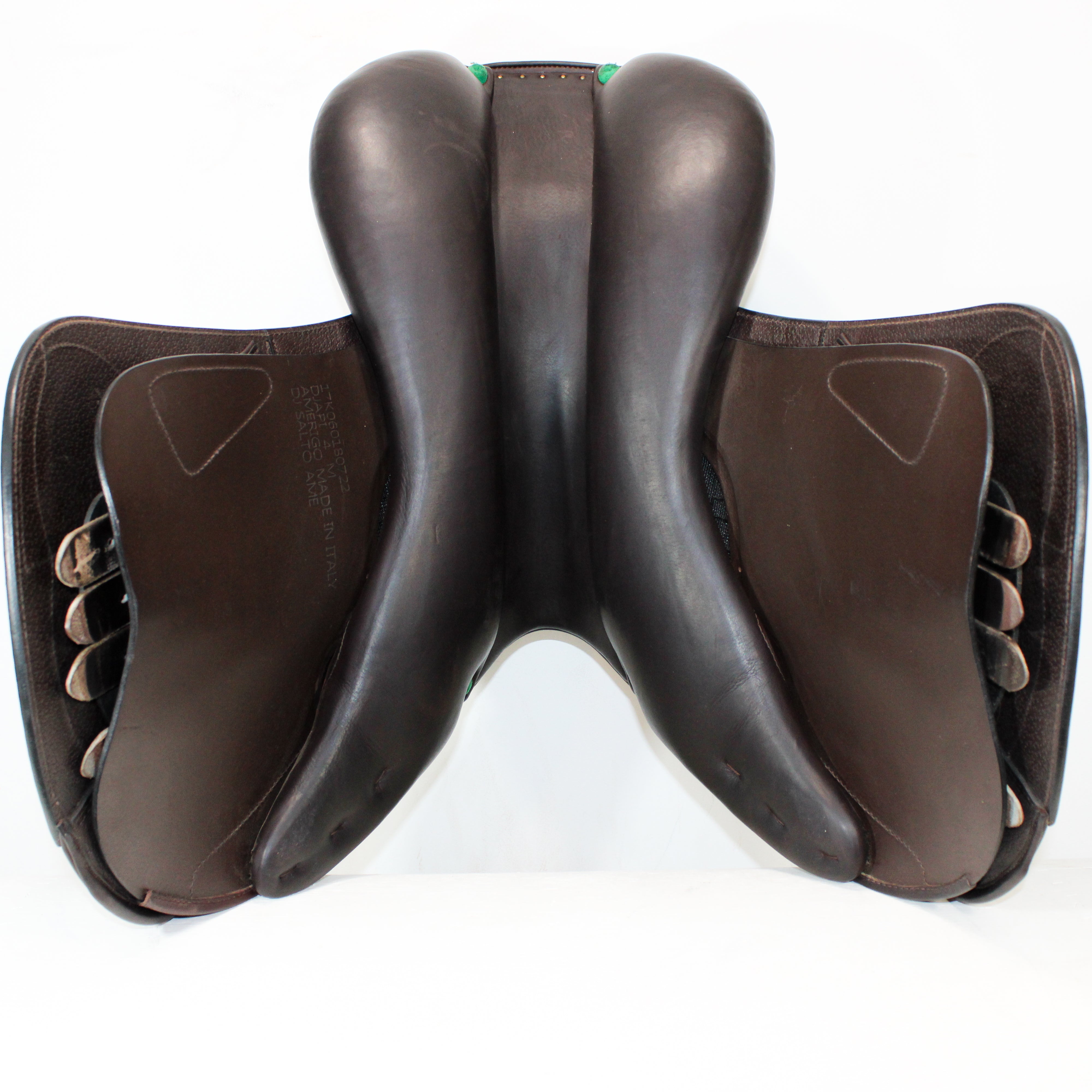 Amerigo DJ jump saddle; underside view of saddle panels