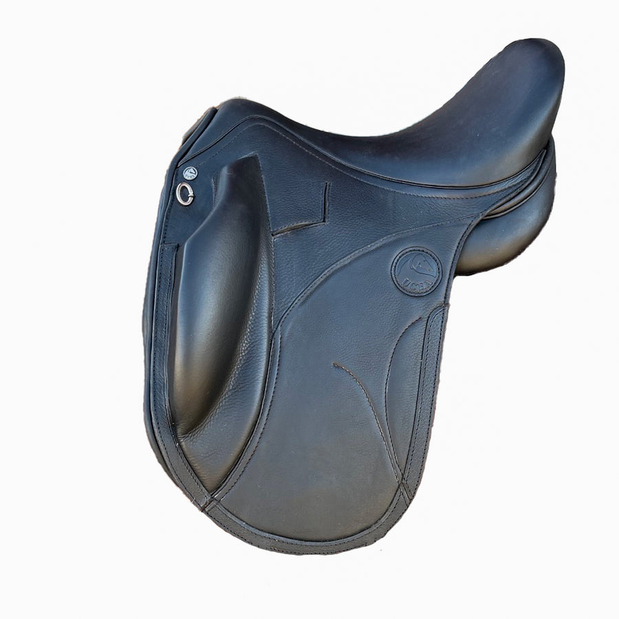 Ucha Dressage - 17.5" - Medium Wide Tree